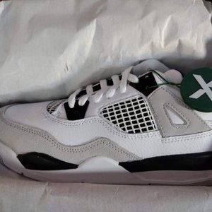 Jordan retro 4